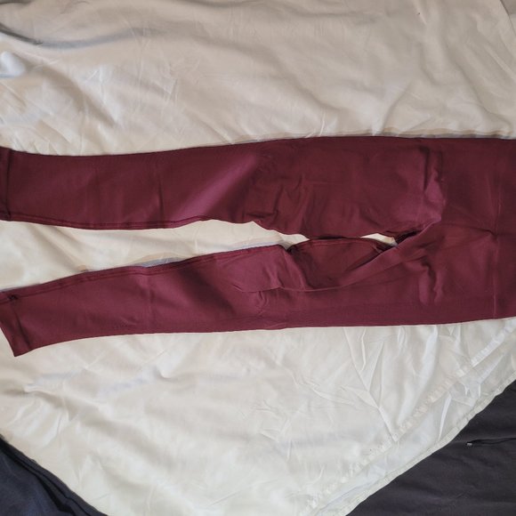 Lululemon Pants - Lululemon leggings women's size 4 Maroon or cranberry color